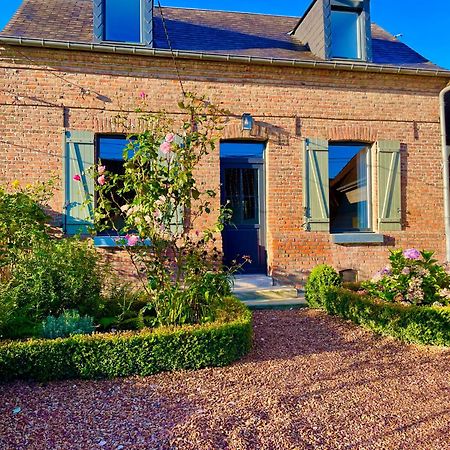 Les Charmes De Villers Huchenneville Exterior foto